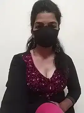 Snapshot of Shuttii_25 chatting on 8, 2, 2025 Shuttii 25 online show from 8, 2, 2025