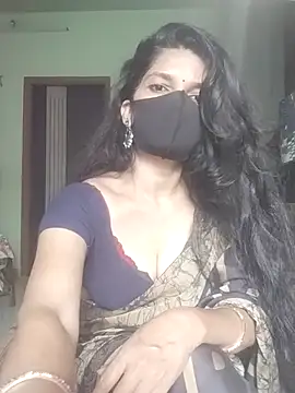 Snapshot of Shuttii_25 chatting on 12, 9, 2025 Shuttii 25 online show from 12, 9, 2025