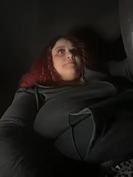 Snapshot of bbwredhead chatting on 14, 12, 2024 bbwredhead online show from 14, 12, 2024