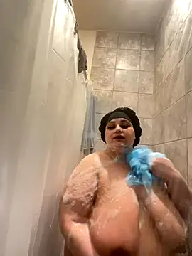 Snapshot of bbwredhead chatting on 24, 11, 2025 bbwredhead online show from 24, 11, 2025