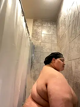 Snapshot of bbwredhead chatting on 26, 11, 2025 bbwredhead online show from 26, 11, 2025