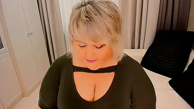BIGTITSBBW online show from 17, 10, 2025