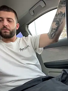 ElChapoGuzman95 online show from 26, 2, 2025