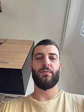 ElChapoGuzman95 online show from 26, 2, 2026