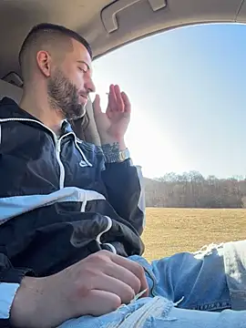 ElChapoGuzman95 online show from 13, 3, 2026