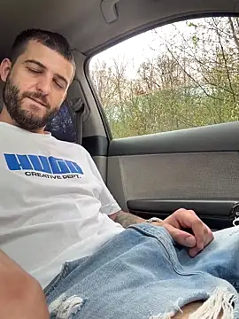 ElChapoGuzman95 online show from 15, 4, 2026