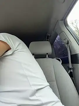 ElChapoGuzman95 online show from 17, 4, 2026