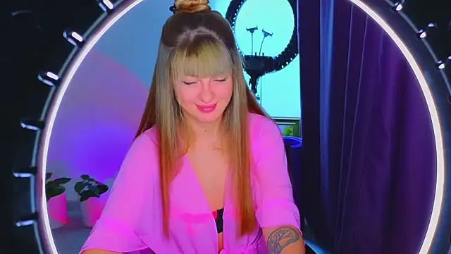  comefeelme  online show from 27, 11, 2025