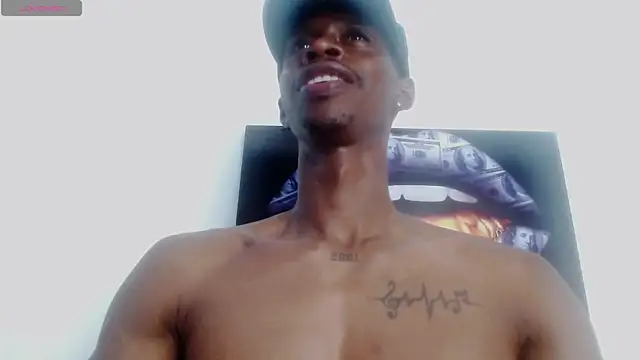 Snapshot of drake_brwon_23 chatting on 17, 7, 2026 drake brwon 23 online show from 17, 7, 2026