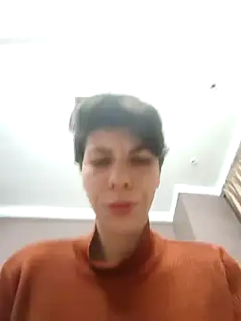 KylieLipa online show from 28, 1, 2025