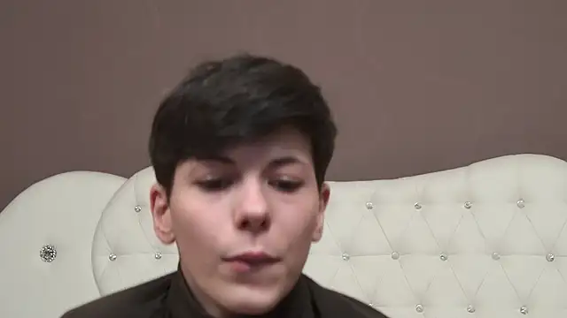 KylieLipa online show from 26, 2, 2025