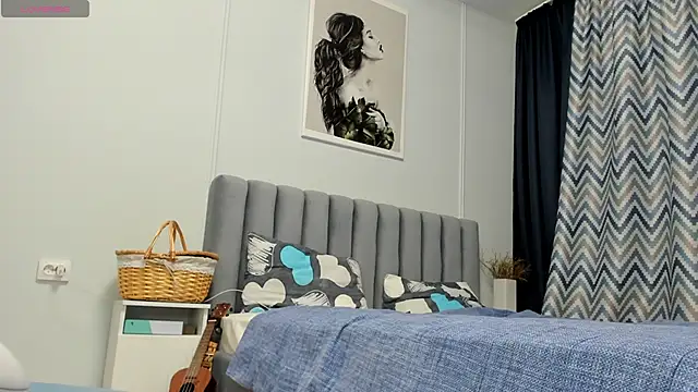 Snapshot of Peggy_Beauty chatting on 12, 12, 2024 Peggy Beauty online show from 12, 12, 2024