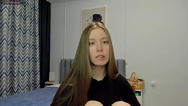 Snapshot of Peggy_Beauty chatting on 1, 3, 2025 Peggy Beauty online show from 1, 3, 2025