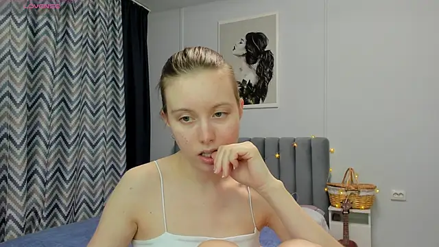 Snapshot of Peggy_Beauty chatting on 19, 3, 2025 Peggy Beauty online show from 19, 3, 2025