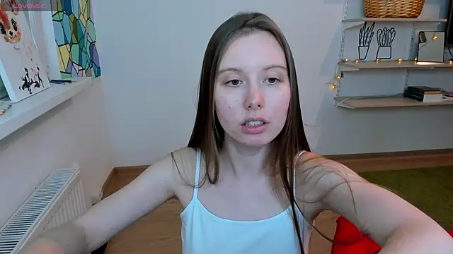 Snapshot of Peggy_Beauty chatting on 4, 10, 2025 Peggy Beauty online show from 4, 10, 2025