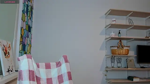 Snapshot of Peggy_Beauty chatting on 5, 11, 2025 Peggy Beauty online show from 5, 11, 2025