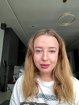 Nura n Sarah online show from 28, 9, 2025