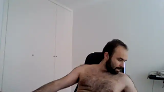 Snapshot of joaodias_97 chatting on 2, 6, 2026 joaodias 97 online show from 2, 6, 2026