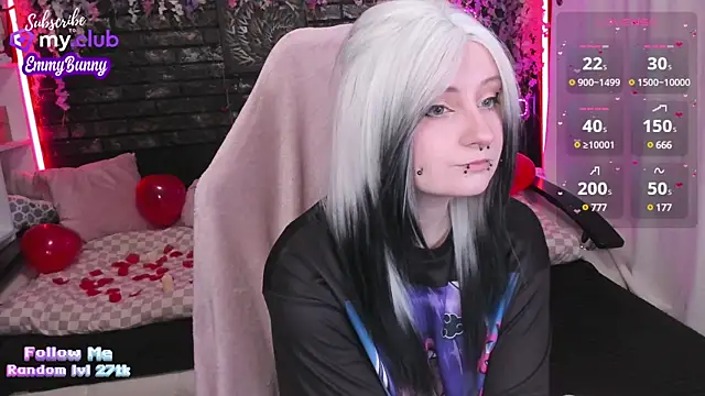 EmmyBunny online show from 8, 2, 2025