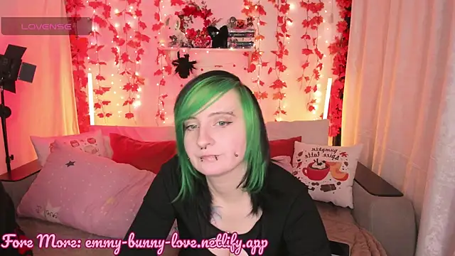 EmmyBunny online show from 29, 9, 2025