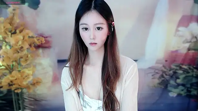 Aimee-520 online show from 23, 12, 2024