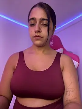 Alicia Ruiz online show from 5, 3, 2026