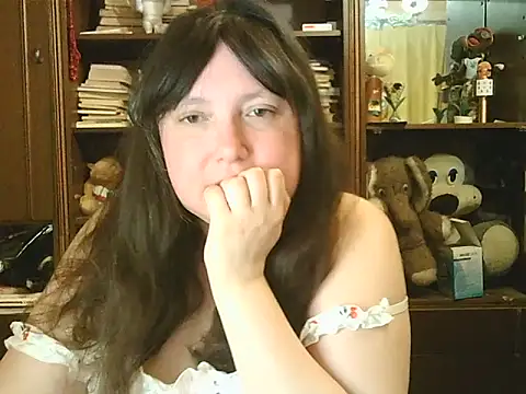 Snapshot of CarrieQPeach chatting on 11, 5, 2026 CarrieQPeach online show from 11, 5, 2026