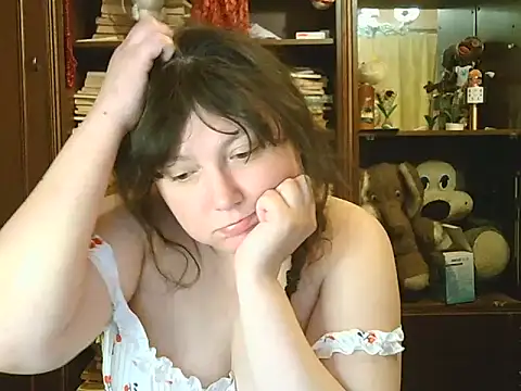 Snapshot of CarrieQPeach chatting on 14, 5, 2026 CarrieQPeach online show from 14, 5, 2026