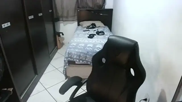 Snapshot of Brian_Aries chatting on 13, 1, 2026 Brian Aries online show from 13, 1, 2026