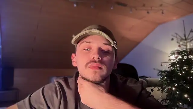 Snapshot of naked_psy chatting on 15, 1, 2025 naked psy online show from 15, 1, 2025