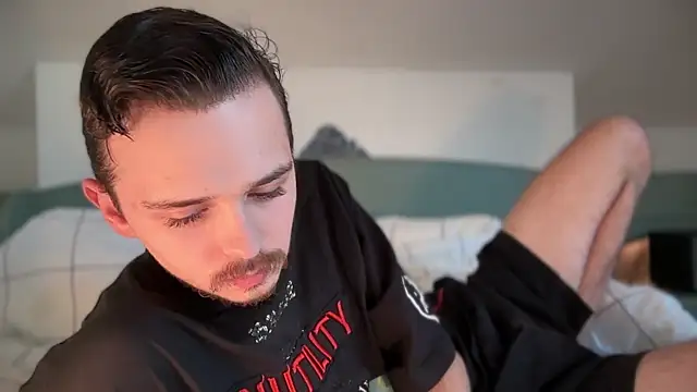 Snapshot of naked_psy chatting on 25, 1, 2025 naked psy online show from 25, 1, 2025