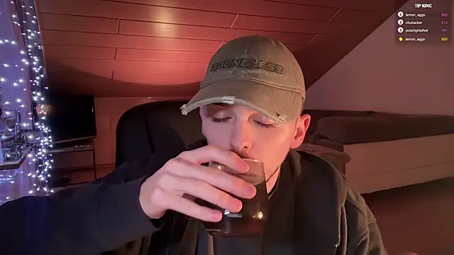 Snapshot of naked_psy chatting on 9, 2, 2025 naked psy online show from 9, 2, 2025