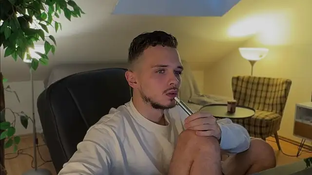 naked psy online show from 9, 11, 2025