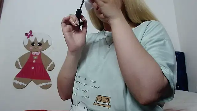 69liamilk69 online show from 5, 10, 2025