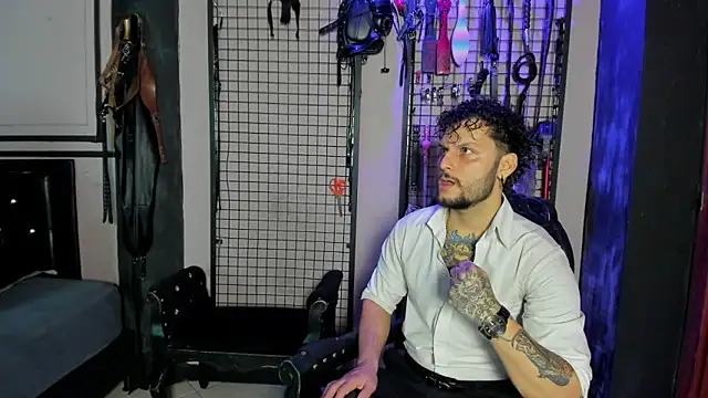 Twisted Fantasy online show from 14, 4, 2026