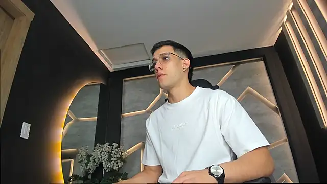 alexgiraldo  online show from 28, 1, 2025