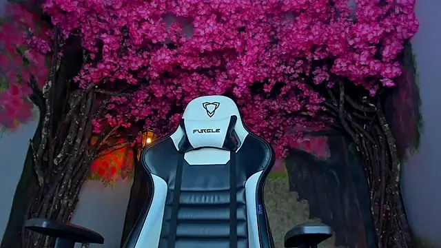 alexgiraldo  online show from 13, 2, 2025