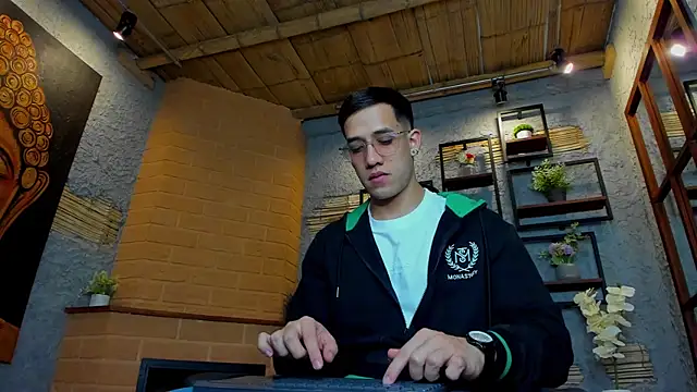 alexgiraldo  online show from 21, 2, 2025