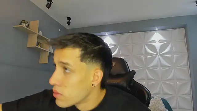 alexgiraldo  online show from 16, 3, 2025