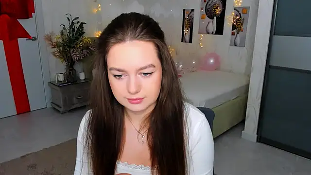 Snapshot of MiracleCurly chatting on 13, 2, 2025 MiracleCurly online show from 13, 2, 2025