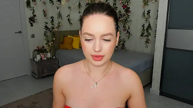 Snapshot of MiracleCurly chatting on 2, 12, 2025 MiracleCurly online show from 2, 12, 2025