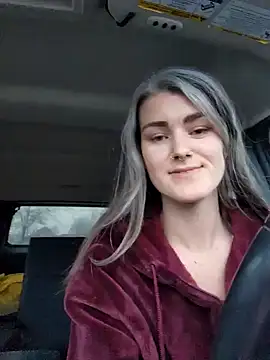 Lilmissvyx online show from 11, 12, 2024