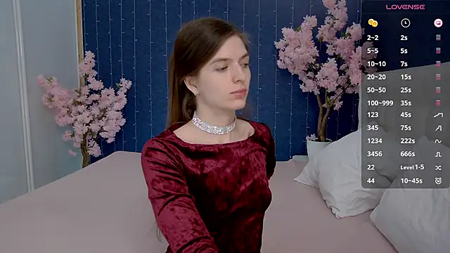 Snapshot of -Mirror-Girl- chatting on 6, 2, 2025 -Mirror-Girl- online show from 6, 2, 2025