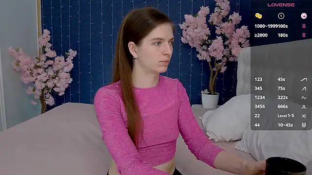 Snapshot of -Mirror-Girl- chatting on 7, 2, 2025 -Mirror-Girl- online show from 7, 2, 2025