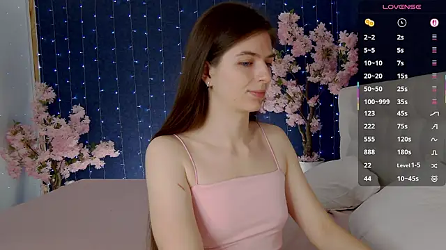 Snapshot of -Mirror-Girl- chatting on 22, 11, 2025 -Mirror-Girl- online show from 22, 11, 2025