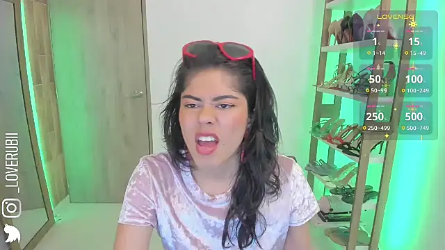 Snapshot of loverubii chatting on 31, 1, 2026 loverubii online show from 31, 1, 2026