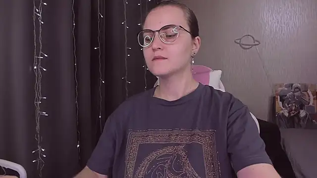 MissBrightShine online show from 7, 11, 2025