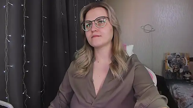 MissBrightShine online show from 17, 3, 2026