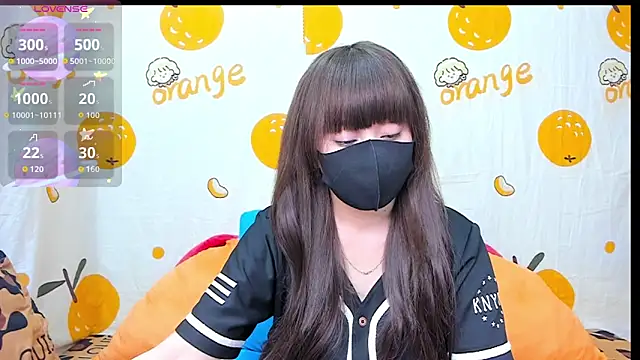 Snapshot of alonelove__ chatting on 23, 10, 2025 alonelove online show from 23, 10, 2025