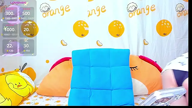 Snapshot of alonelove__ chatting on 11, 11, 2025 alonelove online show from 11, 11, 2025